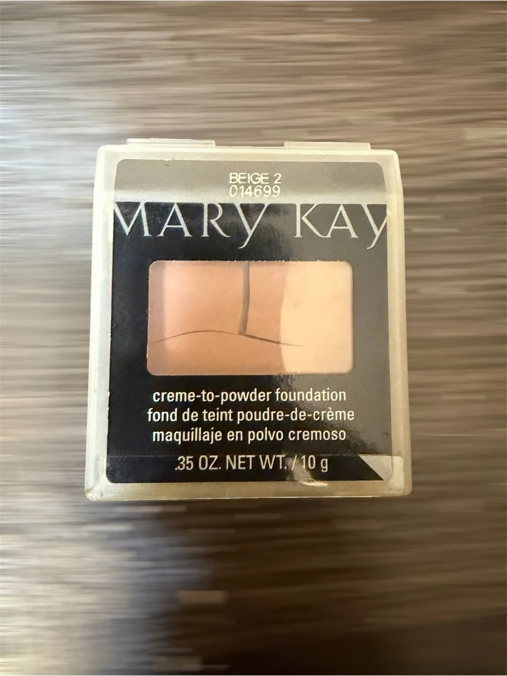 Mary Kay Creme-to-Powder Foundation Beige 2